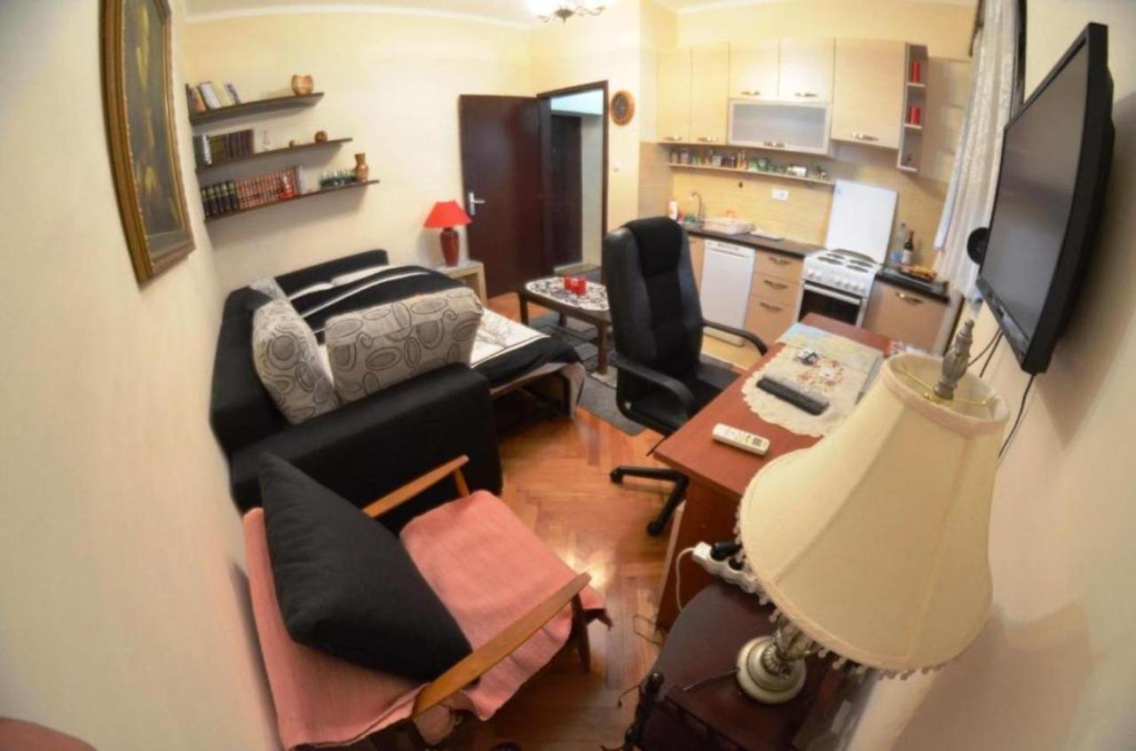 Center Lux Apartment Подгориця Екстер'єр фото