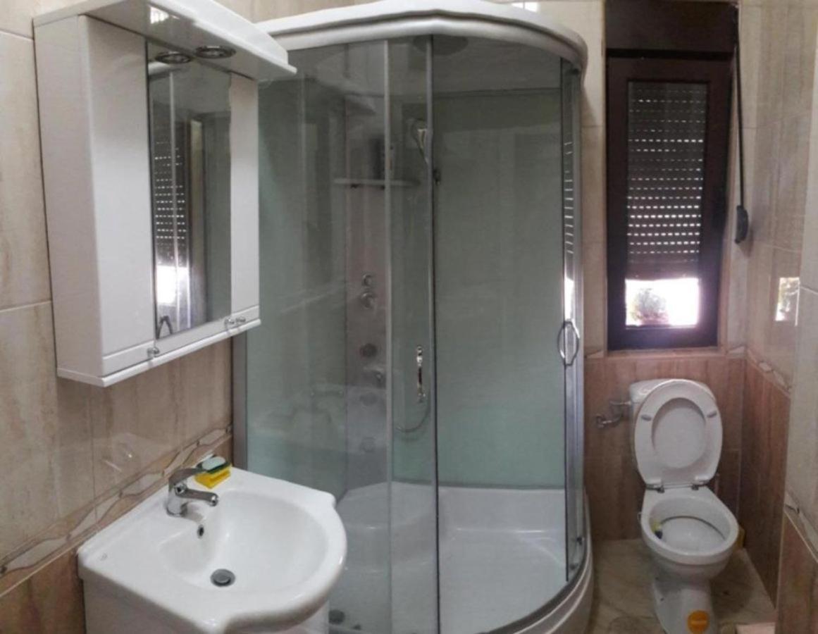 Center Lux Apartment Подгориця Екстер'єр фото